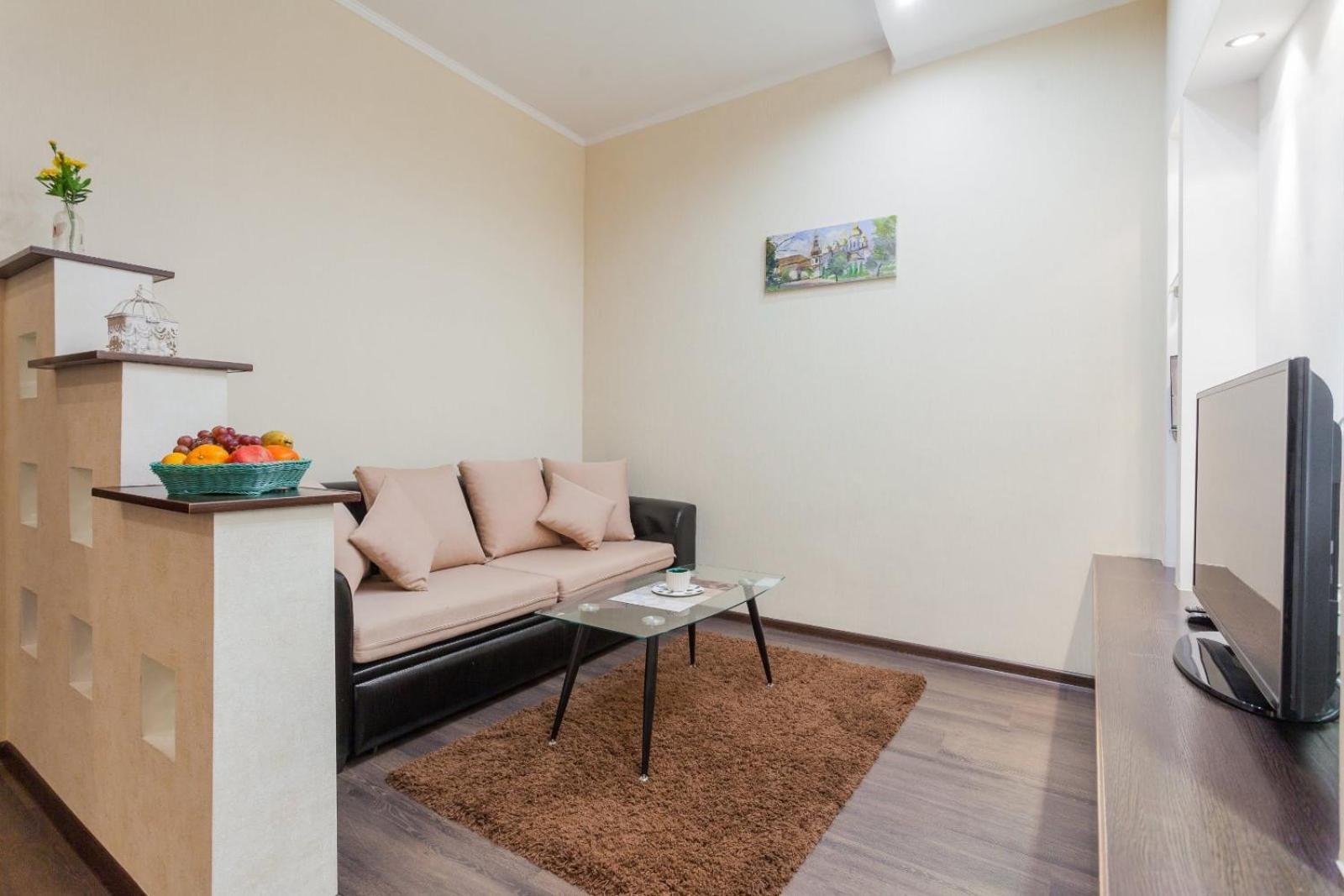Navit Apartments With Breakfast,Near The Railway Station, The City Center, The Park Kiev Exterior foto